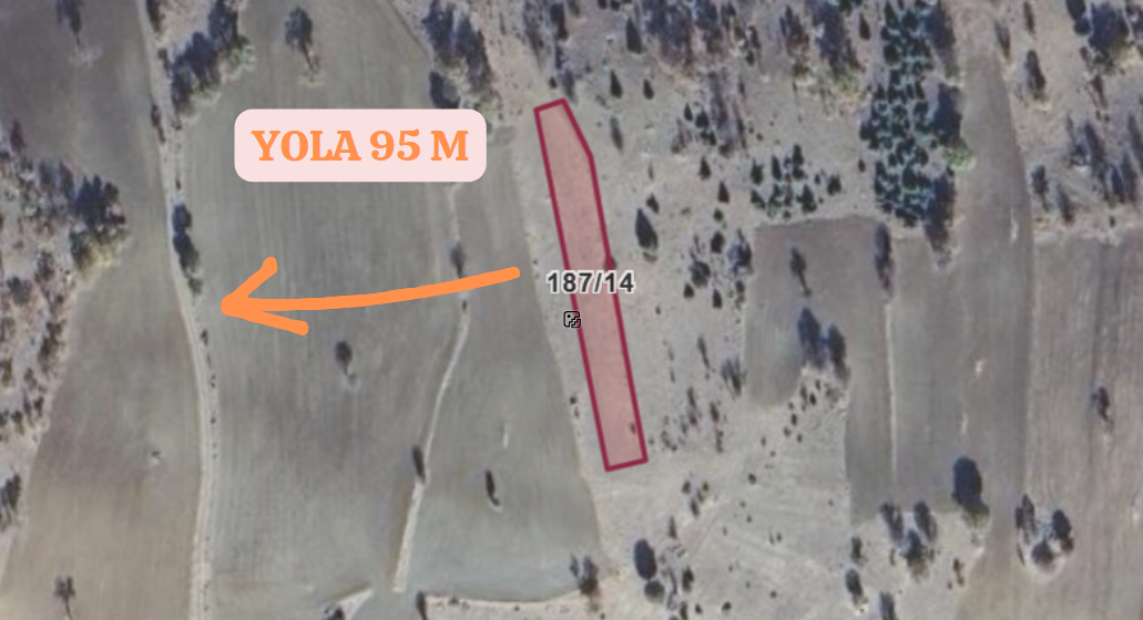 KONYA ÇUMRA AFŞARI KÖYÜNDE 991 M²TARLA SATILIKTIR. - KONYA ÇUMRA fotoğraf 4